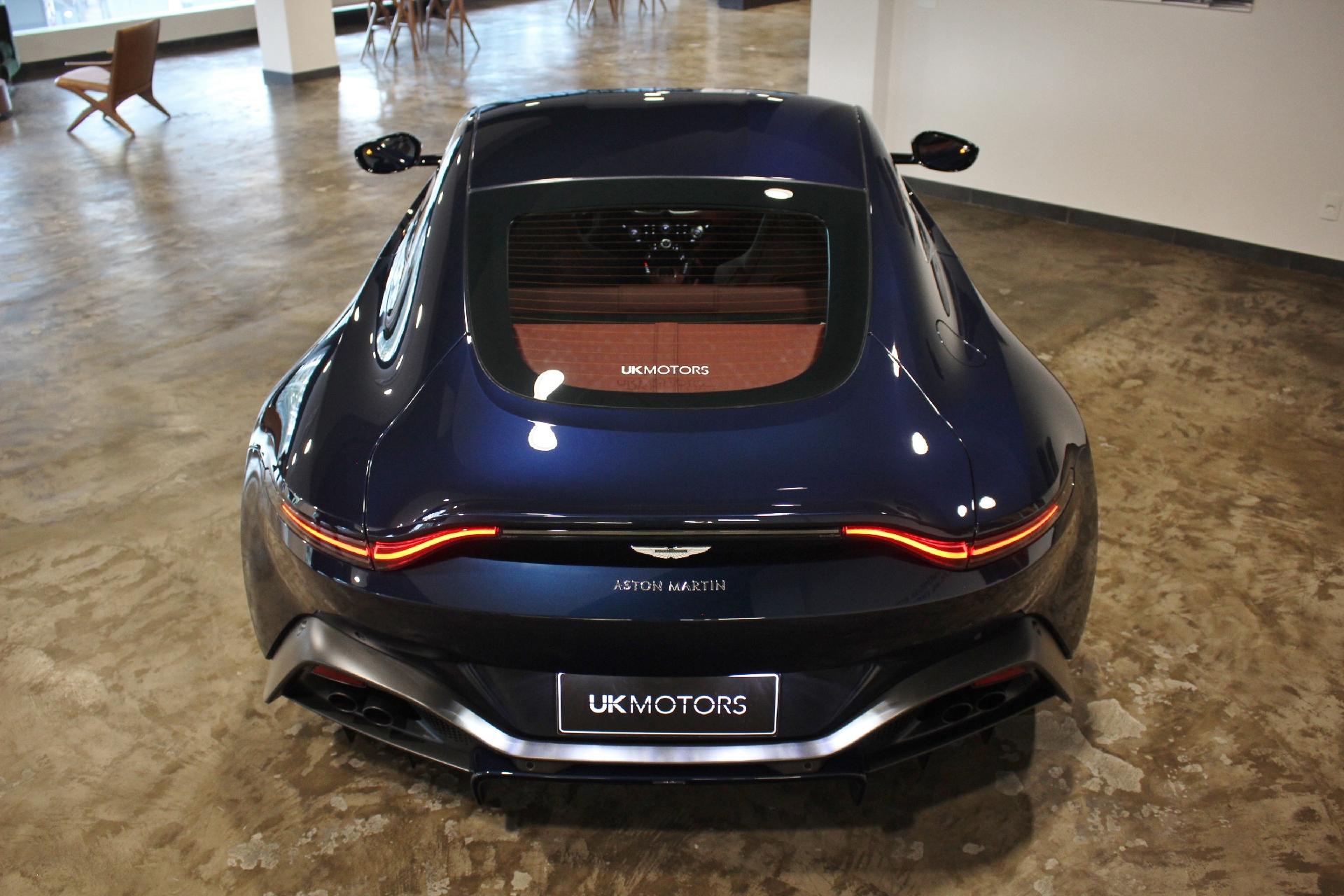 Aston Martin Vantage - Edison Carvalho/Divulgação/Aston Martin São Paulo
