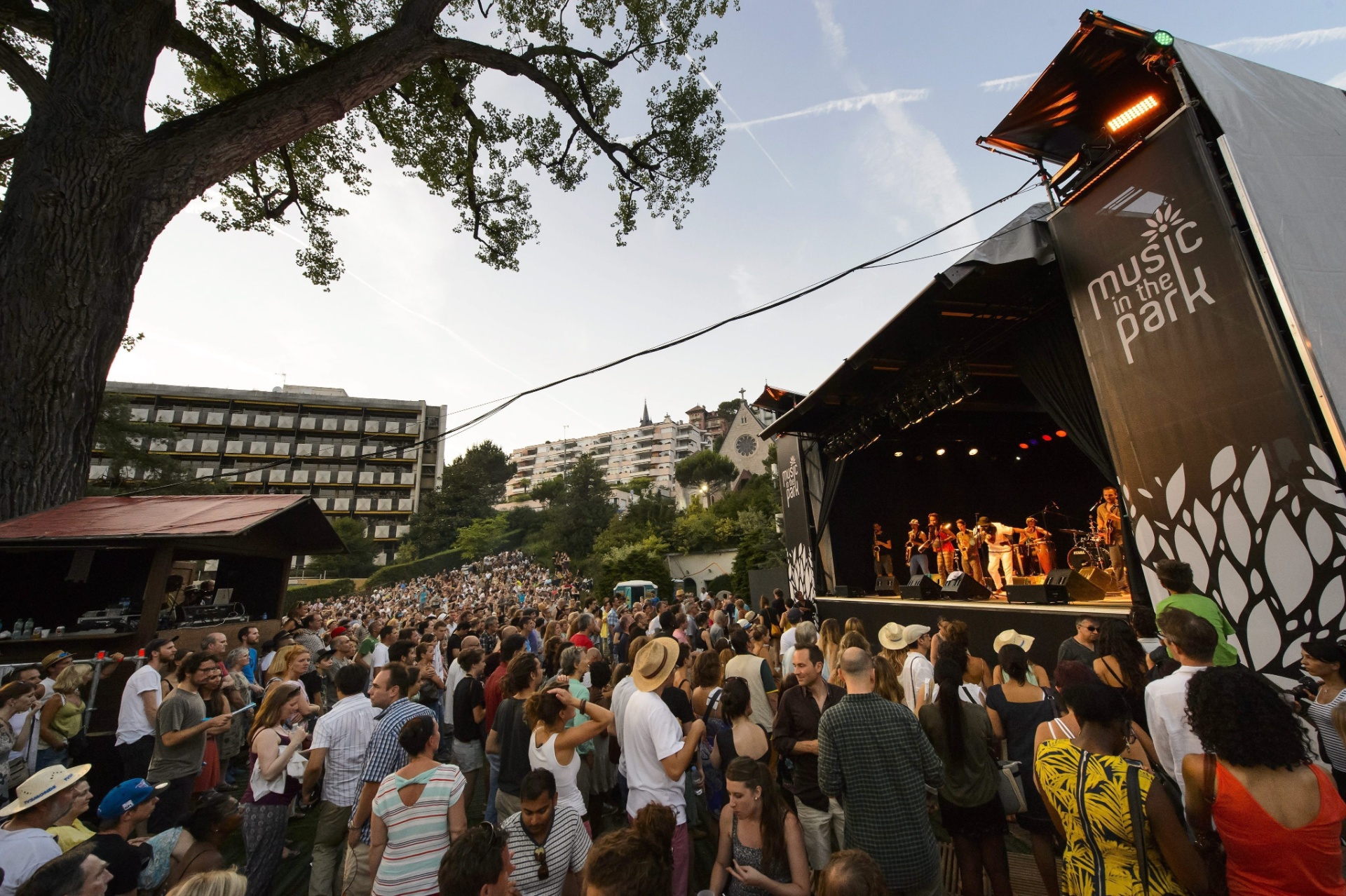 Montreux Jazz Festival 2015 >> Fotos: Montreux Jazz Festival 2015 - 04/07/2015 - UOL Montreux Jazz Festival 2015 >> Fotos: Montreux Jazz Festival 2015 - 04/07/2015 - UOL