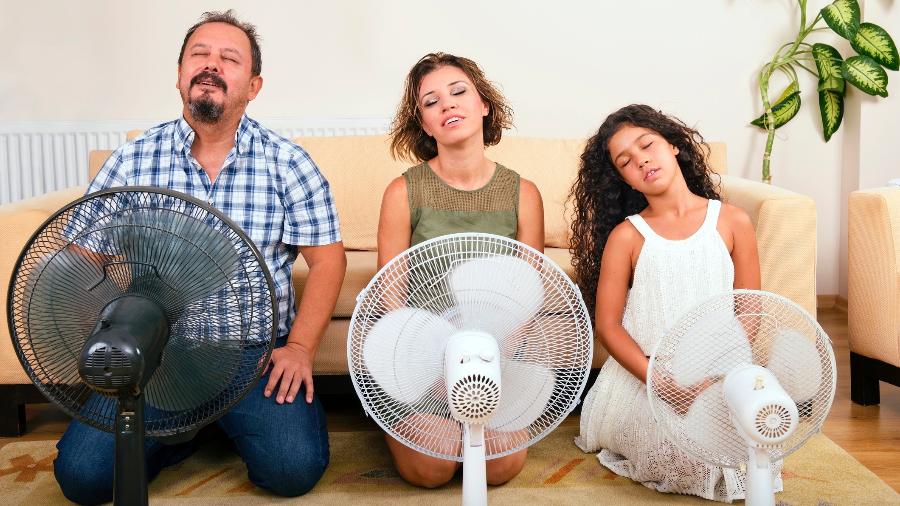 Prepare-se para os dias mais quentes do verão: veja como escolher um ventilador de mesa - Getty Images