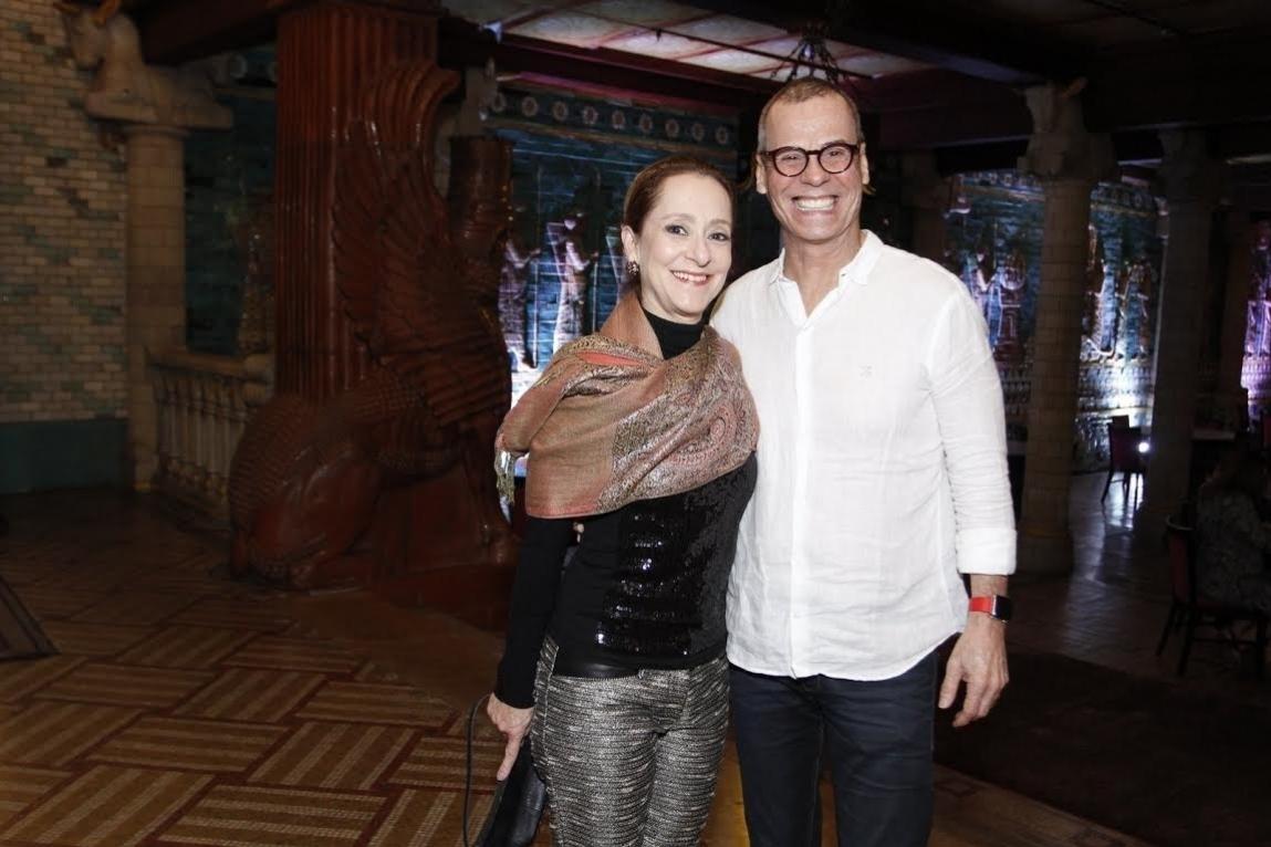 Ana Botafogo e Carlinhos de Jesus também prestigiaram o lançamento do espetáculo "Um Certo Canto Brasileiro" no Theatro Municipal do Rio - Thyago Andrade/ BrazilNews