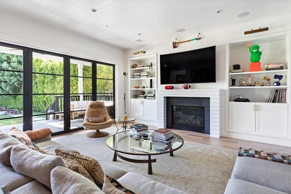 Joe Jonas coloca mansão em L.A. à venda por R$ 17,5 milhões; faça o tour - Divulgação/Westside Estate Agency