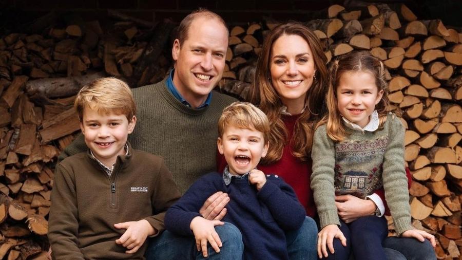 Príncipe William e família posam para foto do cartão de Natal de 2020 - Reprodução/Instagram