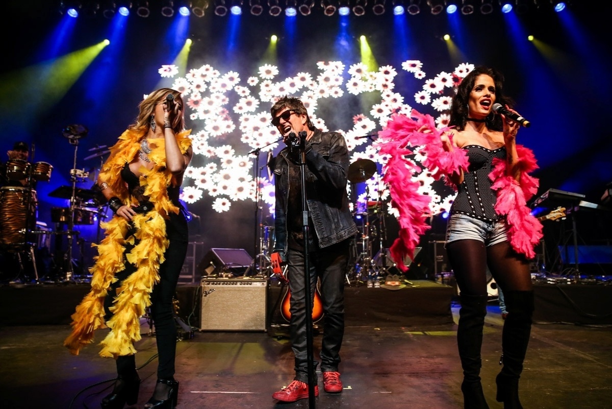 17.jul.2015 - A banda Blitz comemora seus 30 anos de carreira com um show especial no HSBC Brasil, na Chácara Flora, na zona sul de São Paulo, nesta sexta-feira - Manuela Scarpa/Photo Rio News