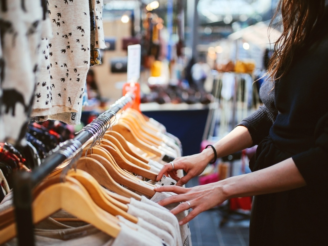 Comprar roupas é mais difícil para mulheres após os 40, diz pesquisa -  06/07/2018 - UOL Universa