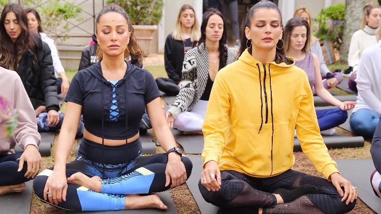 Sabrina faz aula de ioga em São Paulo - Manuela Scarpa/Brazil News - Manuela Scarpa/Brazil News