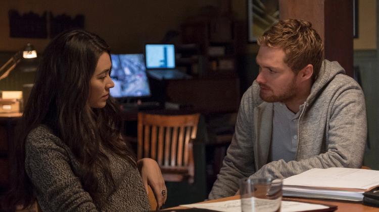 Colleen (Jessica Henwick) e Danny (Finn Jones) conversam em cena da segunda temporada de "Punho de Ferro" - Divulgação/Netflix - Divulgação/Netflix