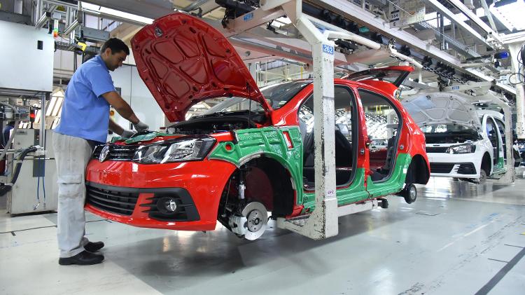 Fábrica da Volkswagen em Taubaté, no interior de SP; um dos objetivos do novo regime automotivo é gerar empregos Fábrica da Volkswagen em Taubaté, no interior de SP; um dos objetivos do novo regime automotivo é gerar empregos