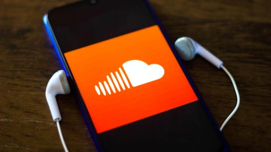 Hoje o SoundCloud utiliza um sistema de remuneração polêmico baseado numa proporção do total de reproduções - Getty Images