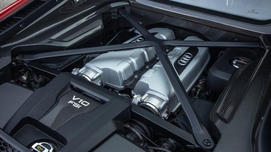 V10 do esportivo Audi R8 é o último aspirado na linha - Divulgação
