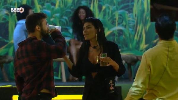 BBB 21: Pocah e Arthur especulam sobre Thaís em paredão falso - Reprodução/Globoplay