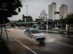 Alerta ao motorista mal-educado: estas 4 atitudes podem pesar no seu bolso