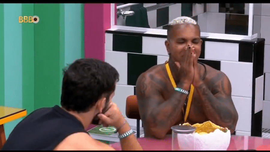 BBB 24: Rodriguinho desabafa com brothers