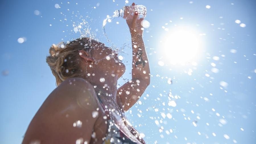 Onda de calor atinge todas as regiões do Brasil, que apresenta temperaturas acima do normal em pleno inverno. Junto à baixa umidade, as condições atuais exigem cuidados com a saúde - Getty Images