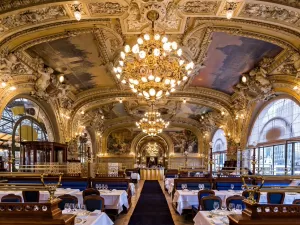 Paris tem restaurante de luxo inaugurado em 1900 'escondido' em estação 