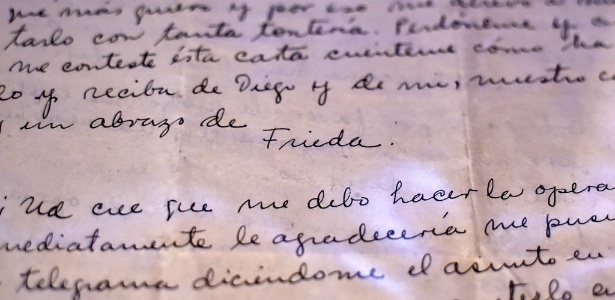 Exibição traz cartas revelando aspectos íntimos da personalidade da artista mexicana - Ronaldo Schemidt/AFP Photo - Ronaldo Schemidt/AFP Photo