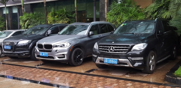 Mercedes-Benz GLK, BMW X5 e Audi Q7 - Leonardo Felix/UOL - Leonardo Felix/UOL