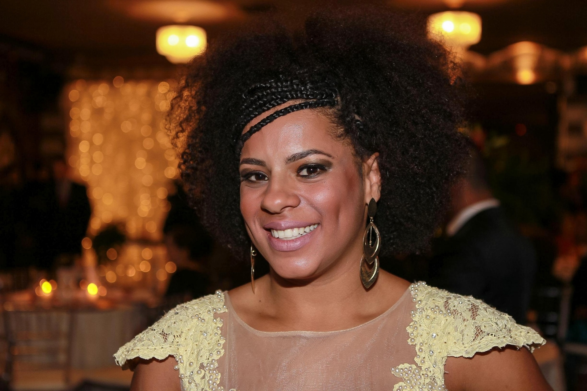 13.jun.2016 - Ex-BBB Janaína do Mar comparece ao casamento de Pepê e Thalyta - Raphael Castello/AgNews