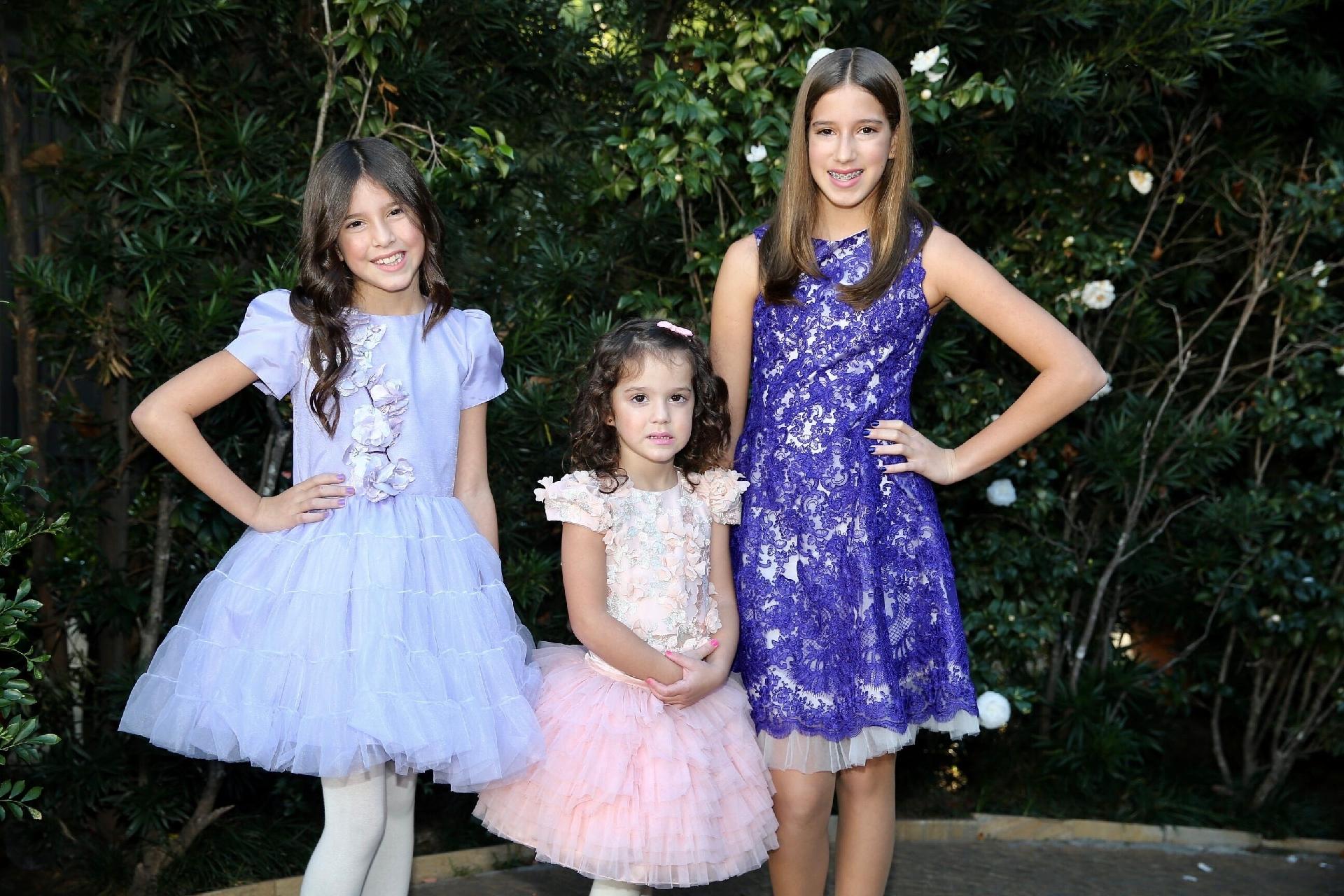 As três filhas do casal Rodrigo Faro e Vera Viel - Manuela Scarpa/Brazil News