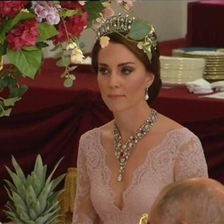 Kate Middleton usa peças de Diana em jantar real - Reprodução