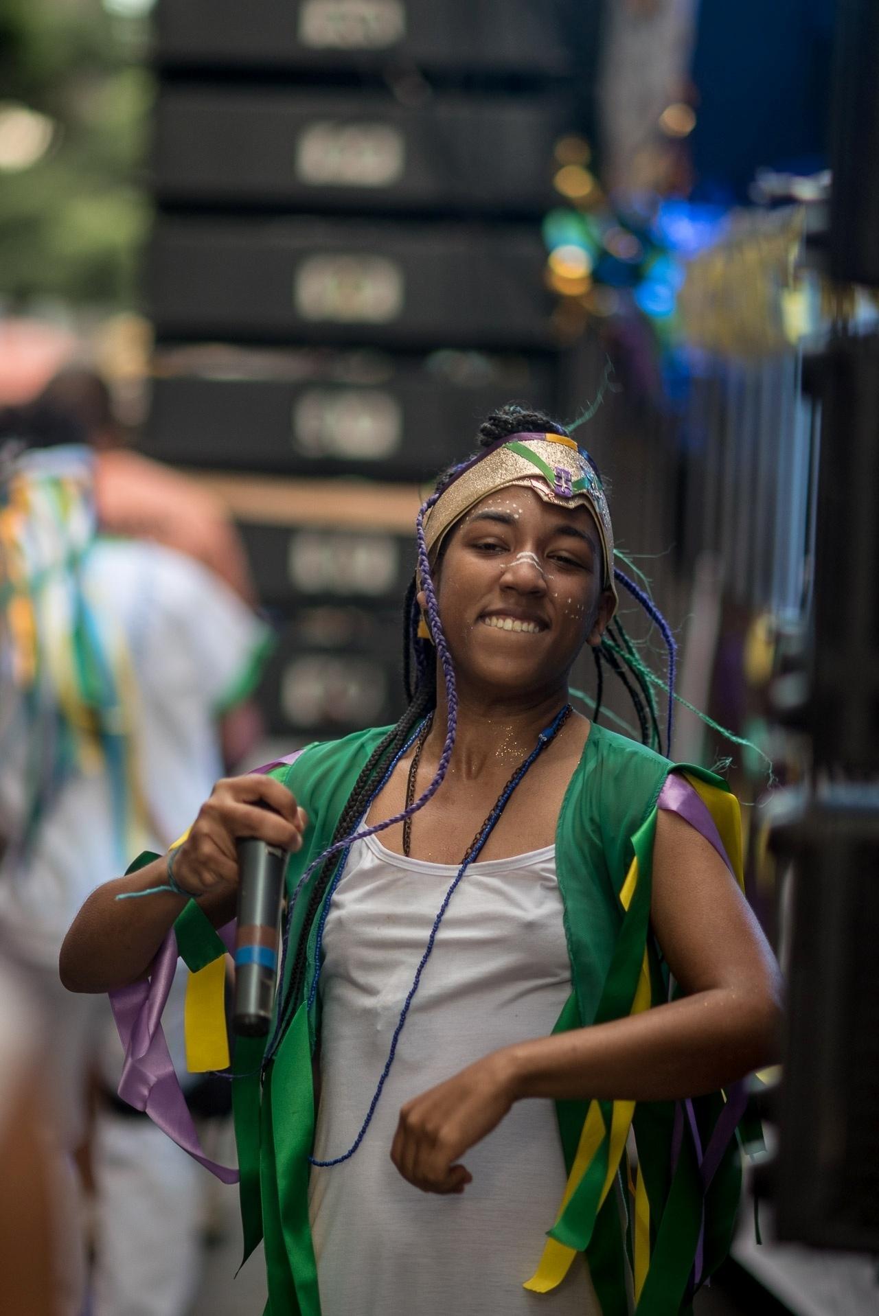 A cantora Ana Roberto, do bloco Angola Janga - Nereu Jr/UOL