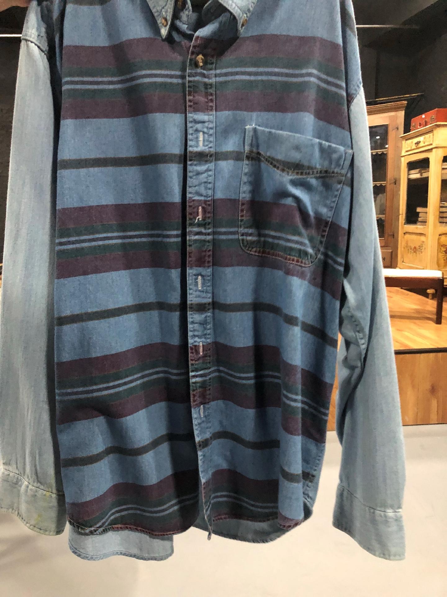 Camisa de Renato Russo acervo - Laís Gomes/UOL