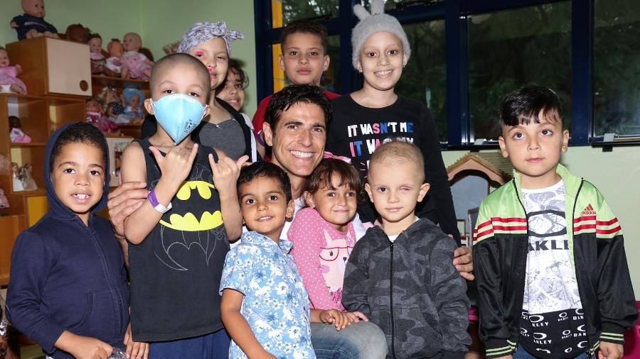 Reynaldo Gianecchini visita hospital GRAACC em São Paulo - Lucas Ramos / AgNews