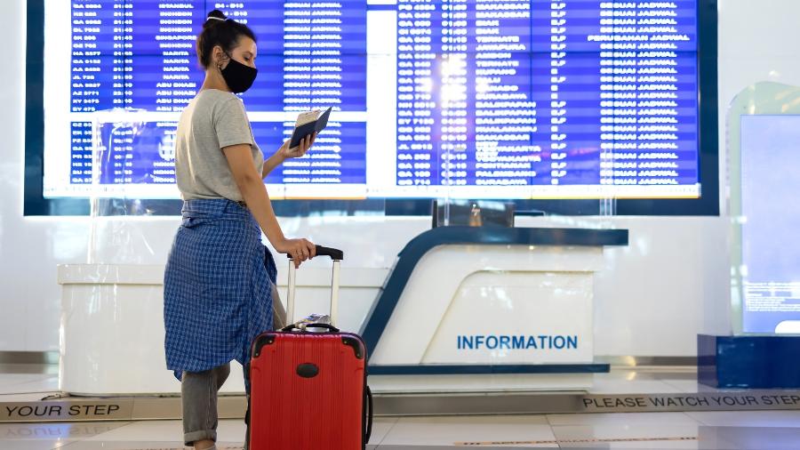 A agência suspendeu até sábado (26) a exigência de apresentação da Declaração de Saúde do Viajante nos aeroportos para a entrada no país - Getty Images/iStockphoto