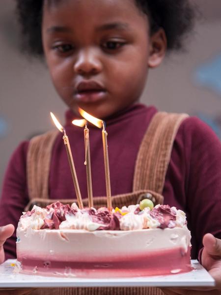 Veja mensagens de feliz aniversário para enviar - Getty Images/iStockphoto