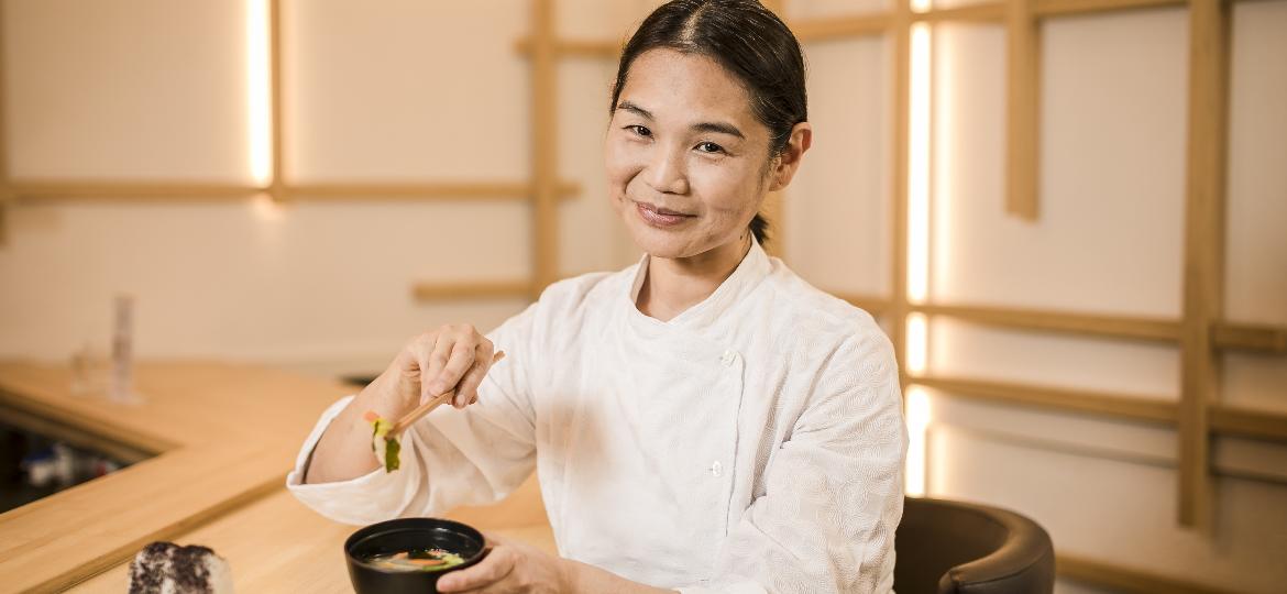 Telma Shiraishi, chef e proprietária do Aizomê e eleita Embaixadora da Gastronomia Japonesa pelo Governo Japonês - Keiny Andrade/UOL