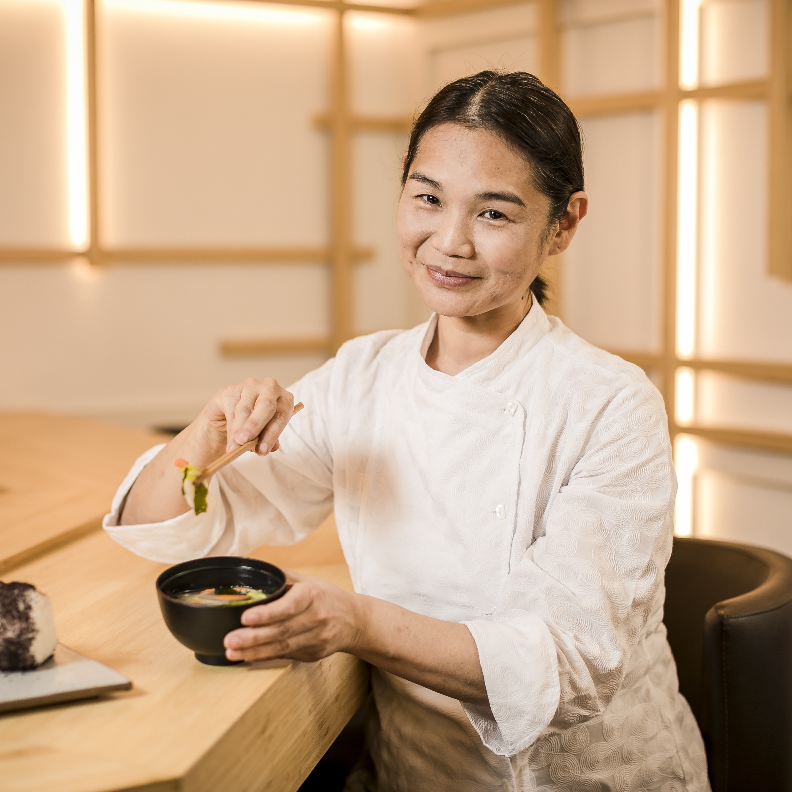 Chef Penha cai nas graças da população de Holambra com culinária Japonesa.  ‹ O Regional