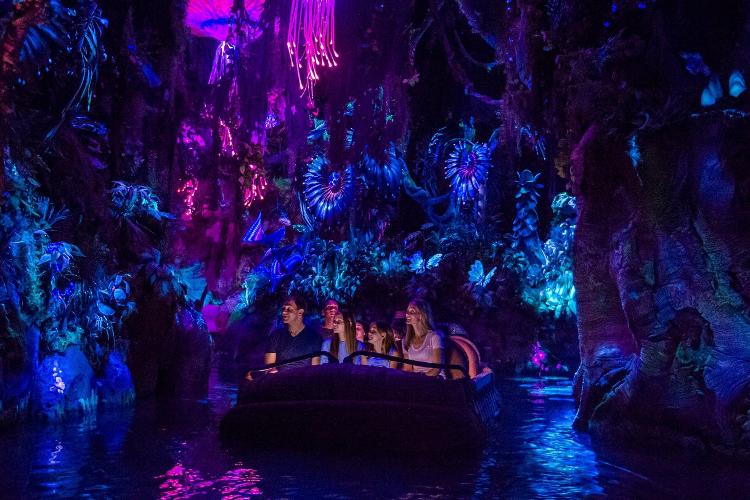 Na'vi River Journey at Pandora: um passeio tranquilo e incrivel pelo mundo de Avatar