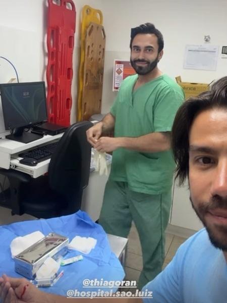 Mariano leva pontos na mão esquerda