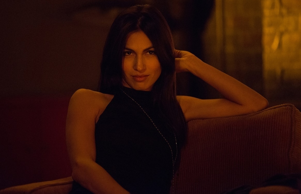 12.mar.2016 - Elektra (Élodie Young) ressurge do passado de Matthew Murdock (Charlie Cox) na segunda tempoda de "Demolidor" - Divulgação/Netflix