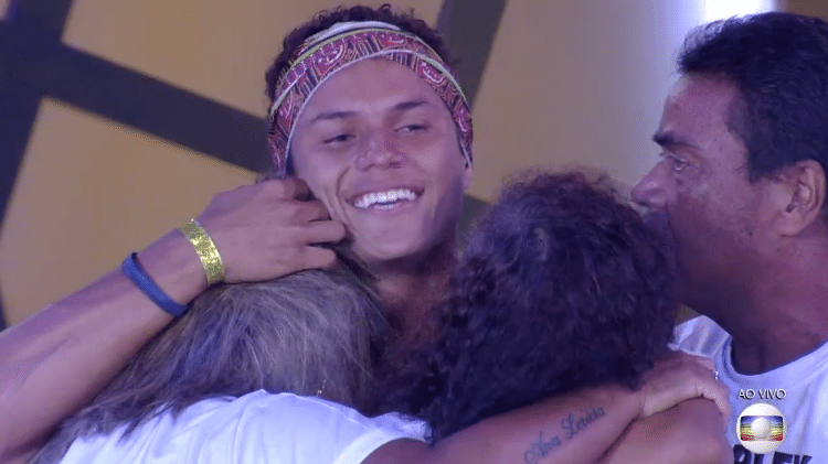 Danrley e família - Reprodução/TvGlobo - Reprodução/TvGlobo