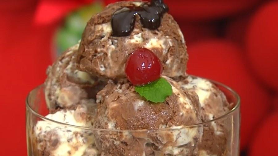 Semifredo de chocolate feito por Ana Maria Braga - Reprodução/TV Globo