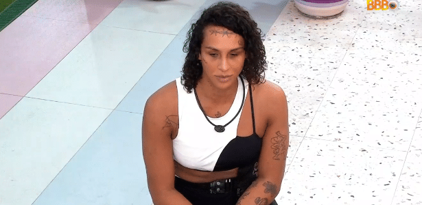 Linn conta que sua ex também é travesti: 'Pessoa que mais me conhece' - UOL