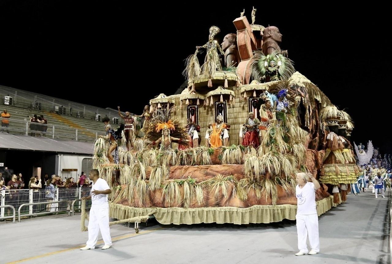 Desfile da Nenê De Vila Matilde, vencedora do Grupo de Acesso II - Claudio Augusto/Brazil News