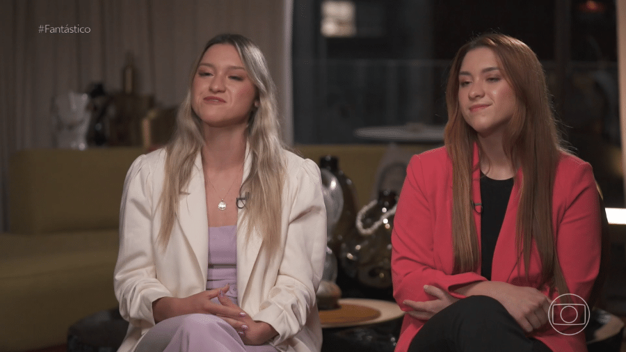 Marina e Sofia Liberato, filhas gêmeas de Gugu, em entrevista ao "Fantástico" - Reprodução/Globo