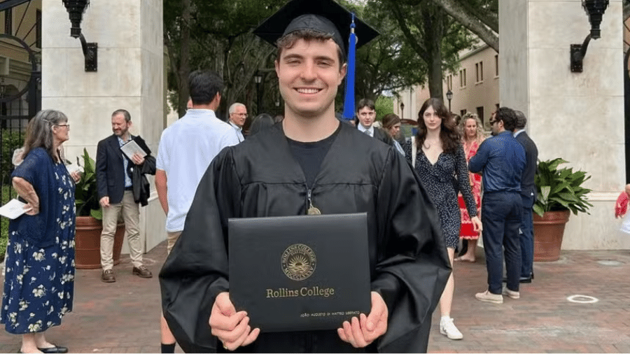 João Augusto Liberato, filho de Gugu Liberato, se forma em faculdade renomada dos EUA - Instagram