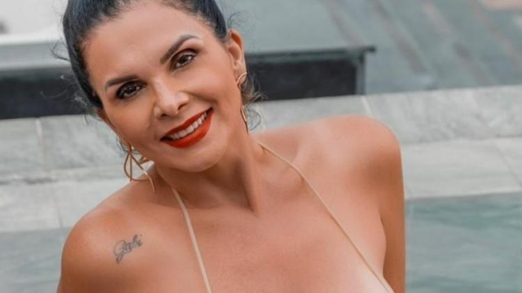 Luiza Ambiel grava contéudo adulto Luiza Ambiel grava contéudo adulto