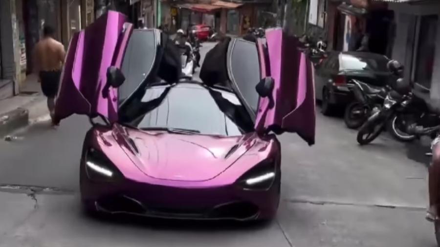 McLaren 720S Coupé guiada por Giliard Santos aparece em vídeo gravado na comunidade da Rocinha, na capital fluminense McLaren 720S Coupé guiada por Giliard Santos aparece em vídeo gravado na comunidade da Rocinha, na capital fluminense