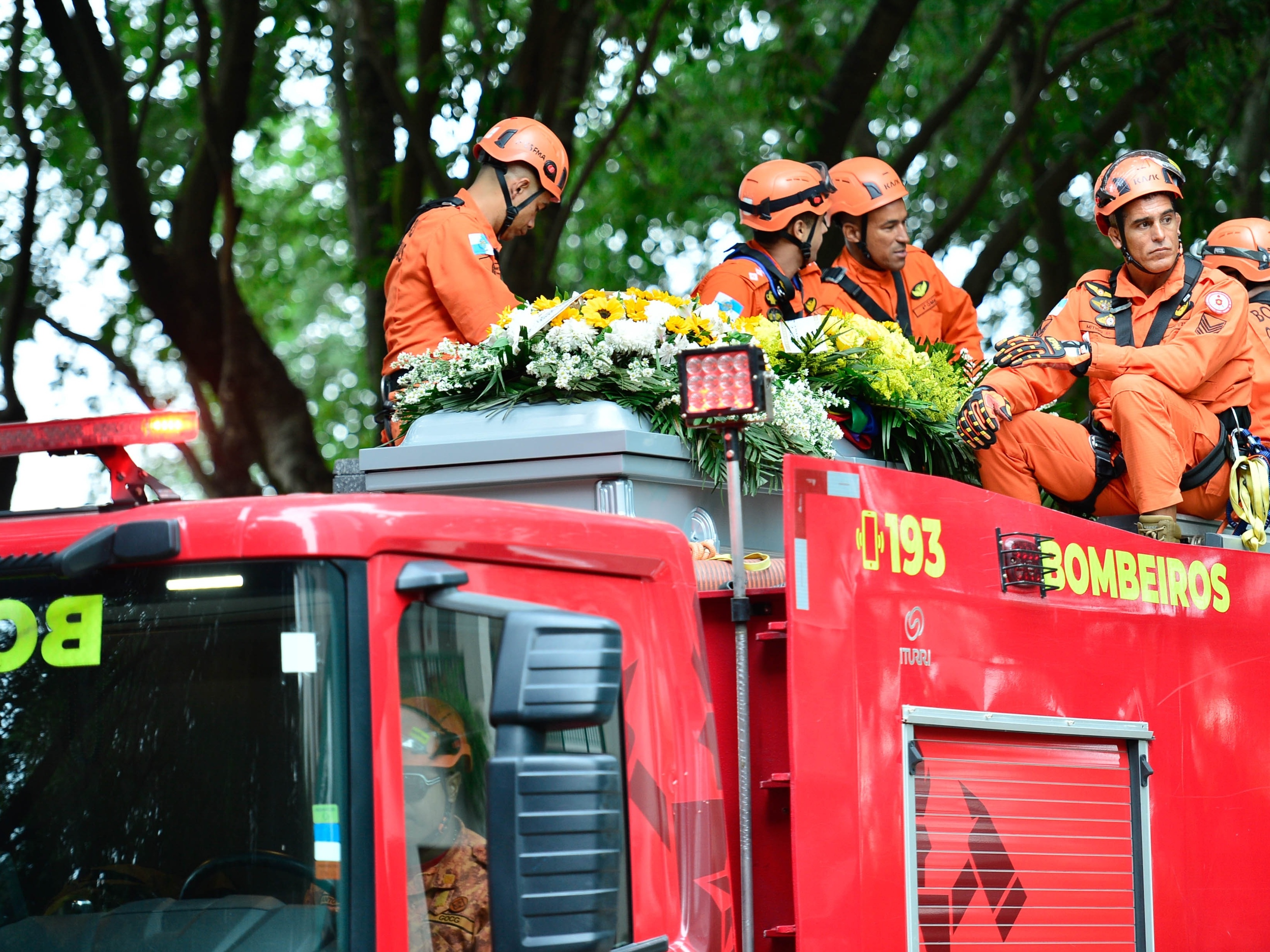 Preta Gil: como foi o cortejo do corpo da cantora até o crematório?