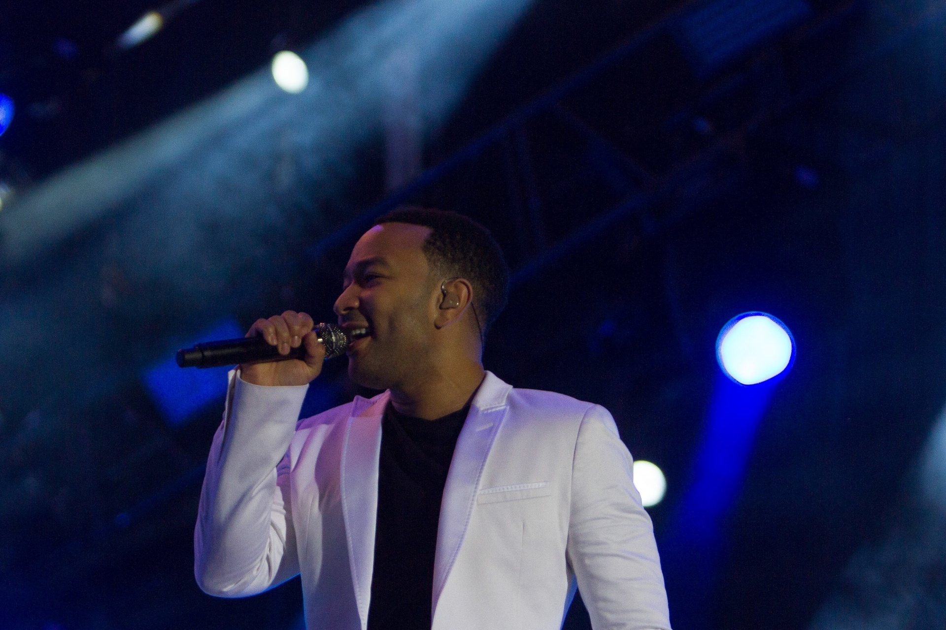 20.set.2015 - John Legend se apresenta no palco Sunset no terceiro dia do Rock in Rio 2015 - Luciano Belford/Agência Estado