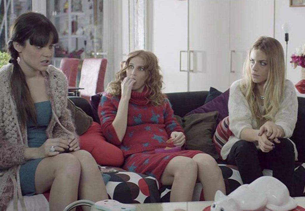 Cena de "Garotas Paranoicas" (2015) - Divulgação