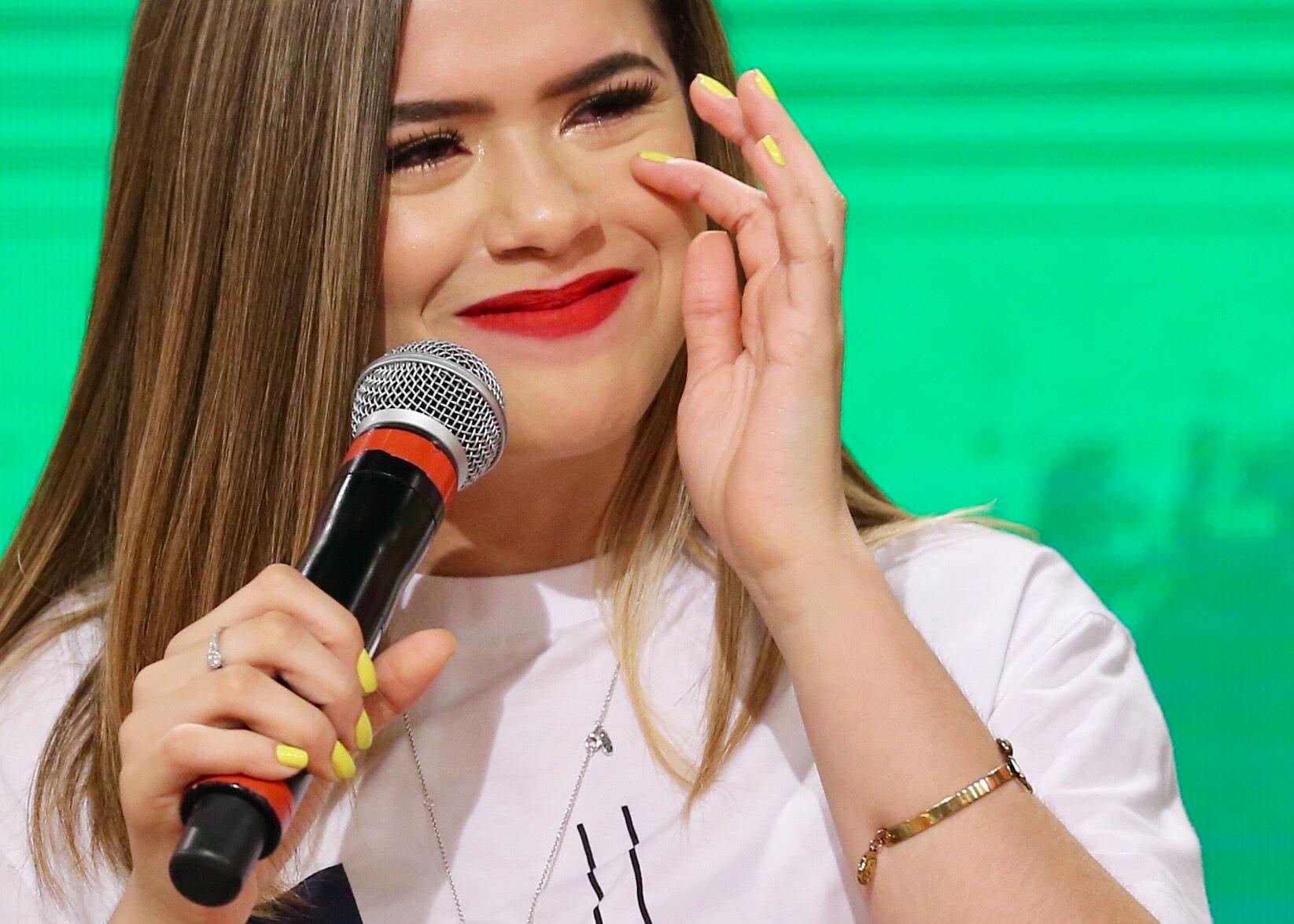 Maisa chora durante entrevista ao falar dos pais - Manuela Scarpa e Marcos Ribas/Brazil News