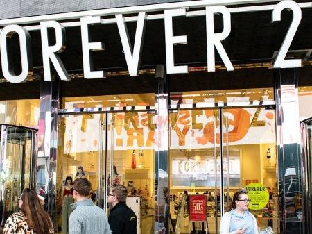 Varejista Forever 21 anuncia fechamento de 180 lojas nos Estados Unidos