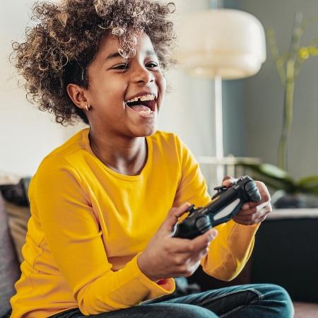 Jogar videogame na infância pode melhorar a memória quando adulto, diz  estudo - Olhar Digital