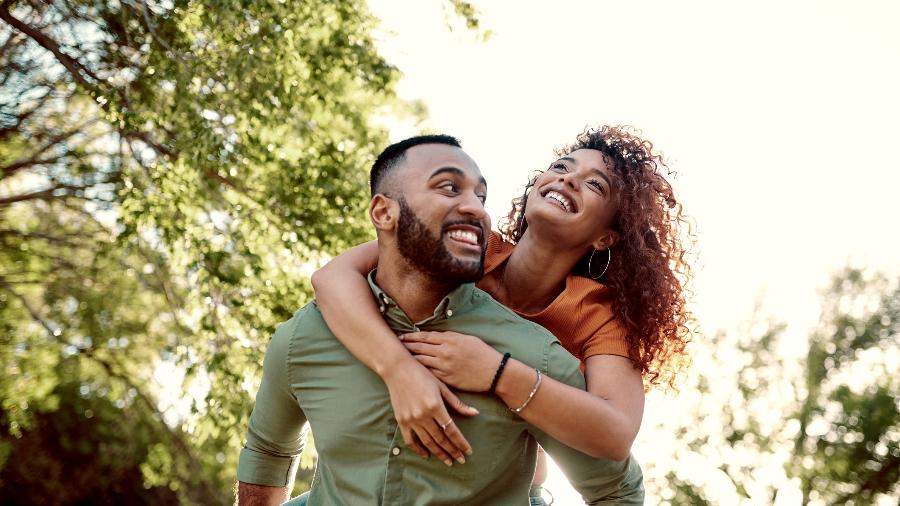 Dia dos Namorados é celebrado em 12 de junho - kupicoo/ iStock