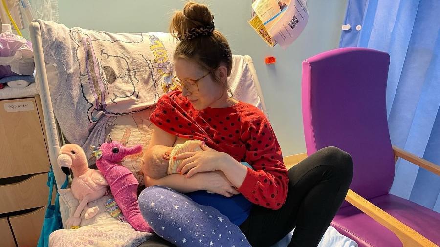 Jessie Cave da à luz ao quarto filho com homenagem a Alisson Becker - Reprodução/Instagram