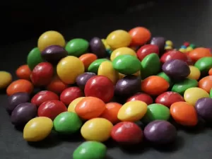 M&M's e Pringles: fusão de quase R$ 200 bi une marcas famosas